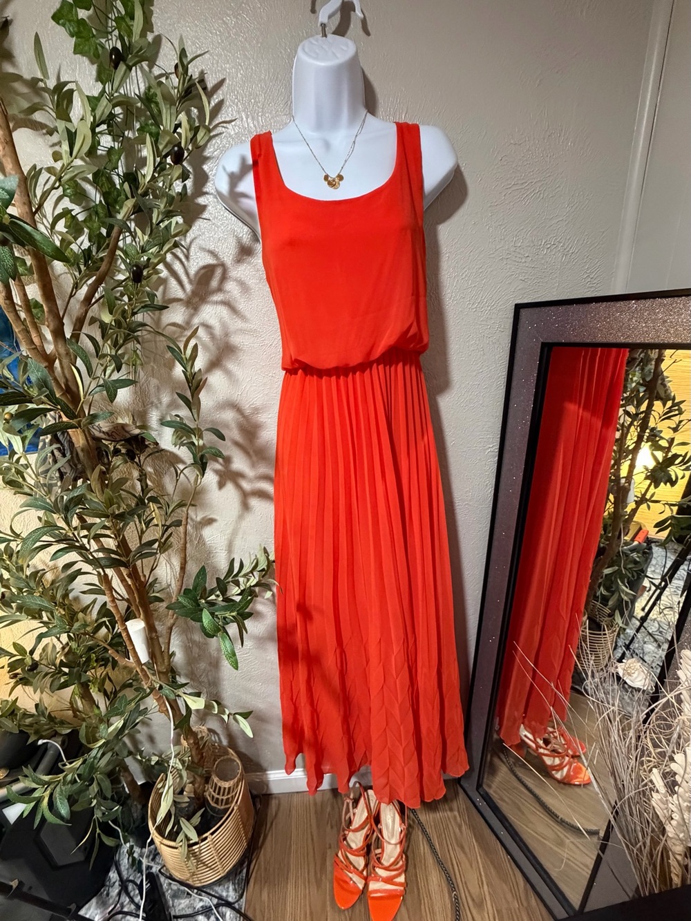 Bisou Bisou Bright Orange Sleeveless Pleated Maxi Dress